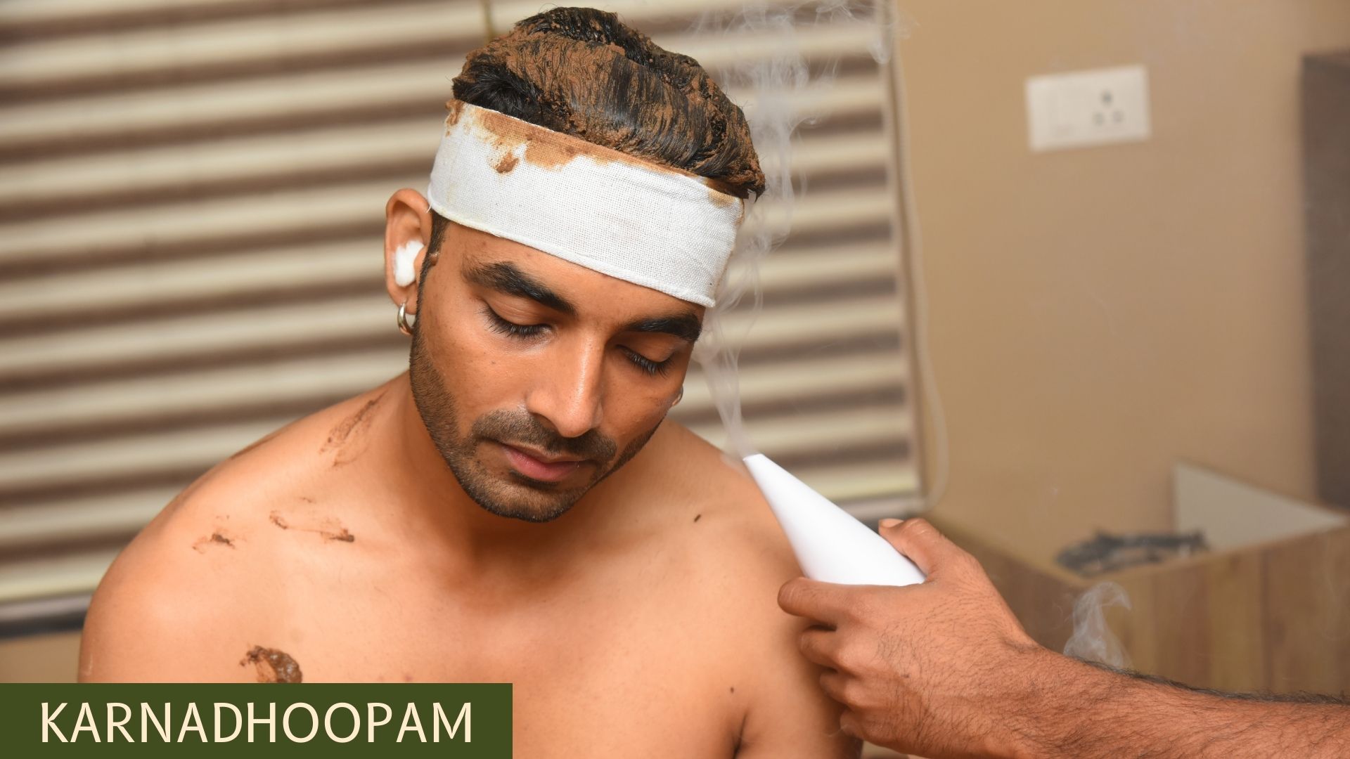 Karnadhoopam Therapy